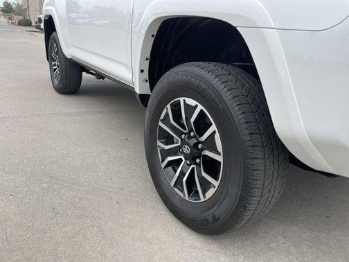 2024 Toyota 4Runner TRD Off Road Premium