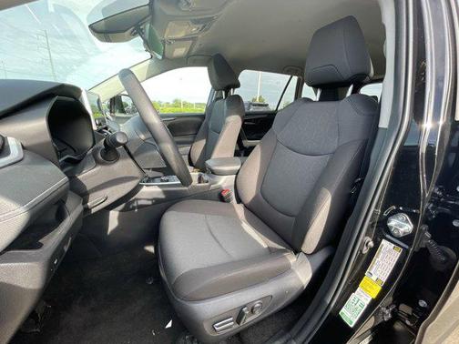2025 Toyota RAV4 Hybrid Woodland Edition