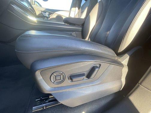 2023 Audi Q7 45 Premium Plus