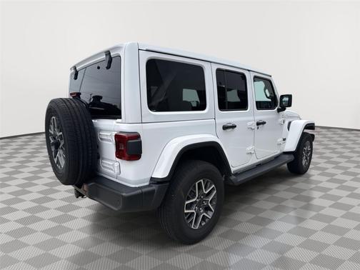 Bright White Clearcoat 2025 Jeep Wrangler 4-Door Sahara 4x4