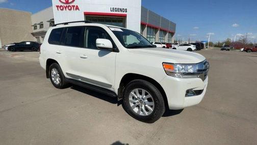 2020 Toyota Land Cruiser Base