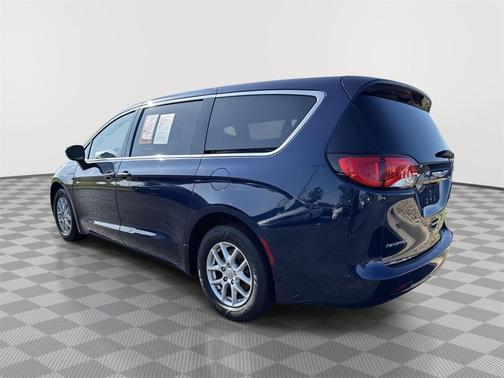 Jazz Blue Pearlcoat 2017 Chrysler Pacifica Touring