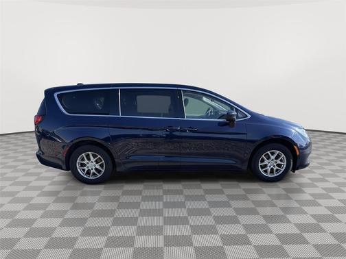 Jazz Blue Pearlcoat 2017 Chrysler Pacifica Touring
