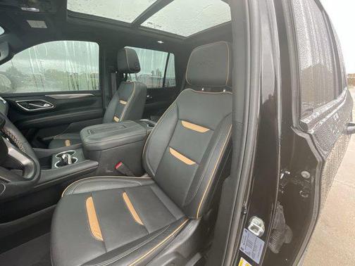 2024 GMC Yukon 4WD AT4