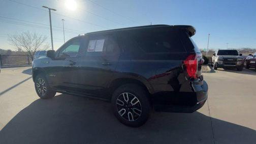 2024 GMC Yukon 4WD AT4