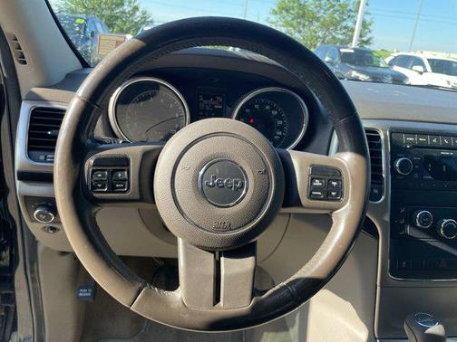 2011 Jeep Grand Cherokee Laredo