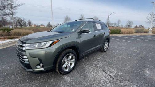 2018 Toyota Highlander Limited