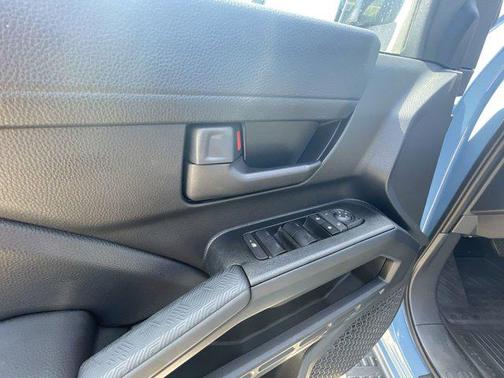 2025 Toyota 4Runner TRD Off Road