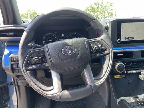 2025 Toyota 4Runner TRD Off Road