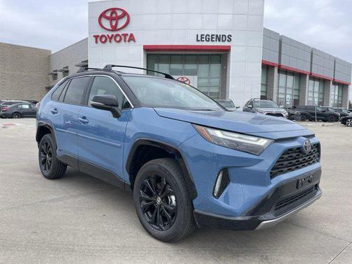 2025 Toyota RAV4 Hybrid SE