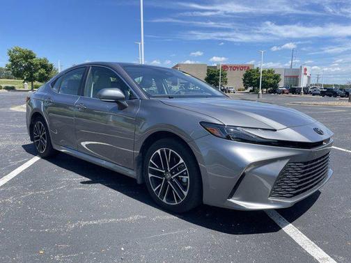 2025 Toyota Camry XLE