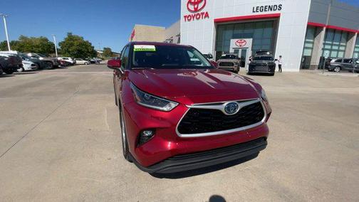 2021 Toyota Highlander Hybrid LE