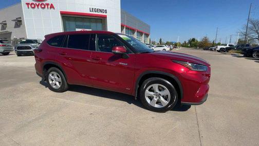 2021 Toyota Highlander Hybrid LE