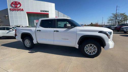 2025 Toyota Tundra SR5