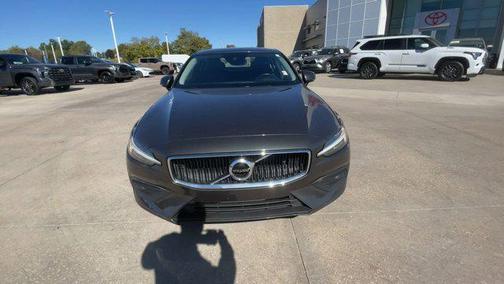 2019 Volvo S60 T6 Momentum
