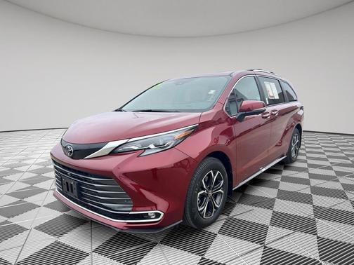 2026 Toyota Sienna Platinum