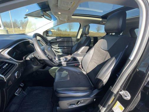 2018 Ford Edge Sport