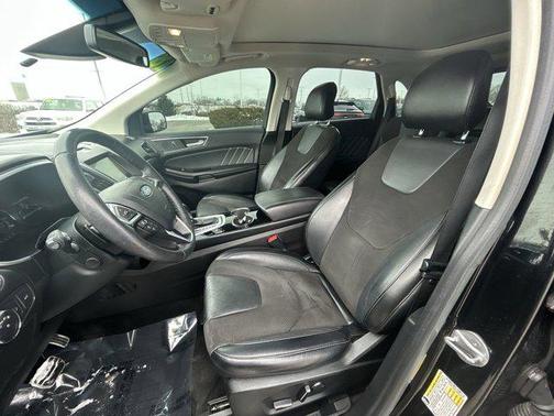 2018 Ford Edge Sport