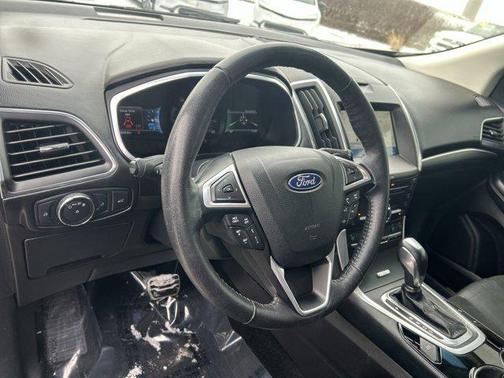 2018 Ford Edge Sport