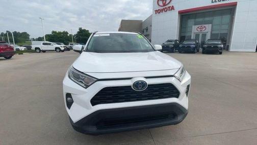 2021 Toyota RAV4 Hybrid XLE
