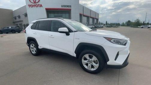 2021 Toyota RAV4 Hybrid XLE