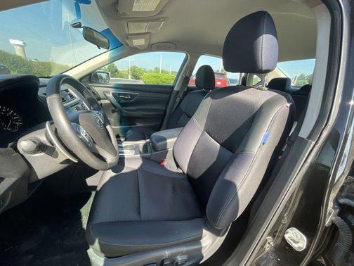 2017 Nissan Altima 2.5 SR