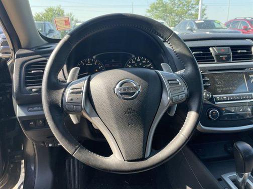 2017 Nissan Altima 2.5 SR