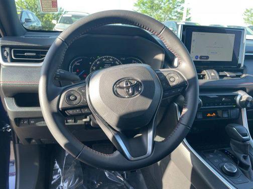 2025 Toyota RAV4 Plug-In Hybrid SE