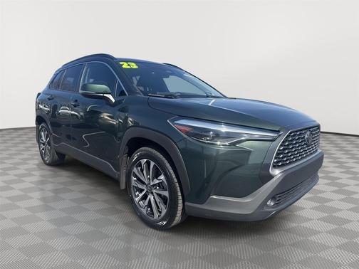 2023 Toyota Corolla Cross XLE