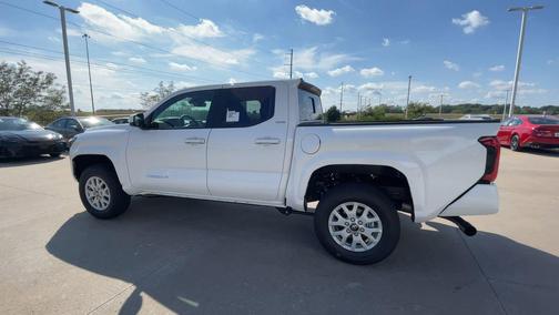 2025 Toyota Tacoma SR5