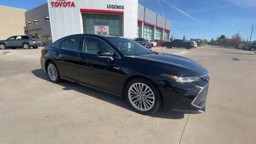 2020 Toyota Avalon Hybrid Limited