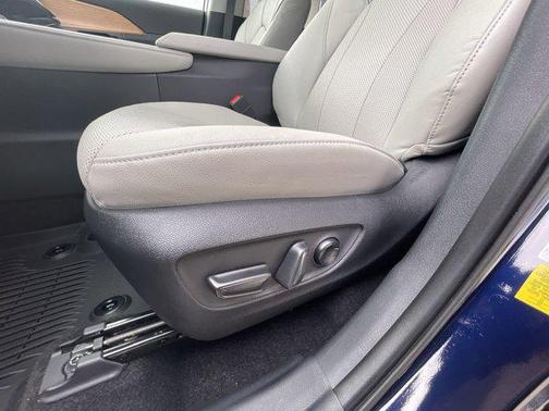 2025 Toyota Grand Highlander Platinum