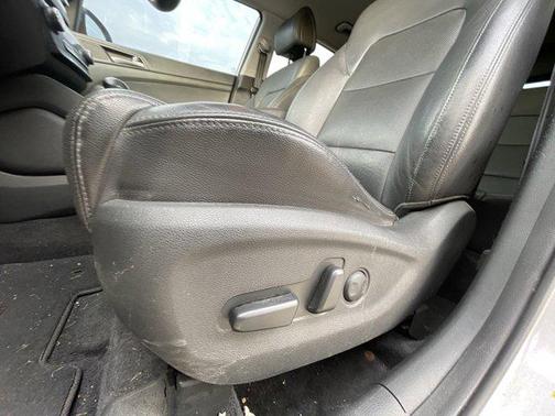 2017 Hyundai TUCSON SE Plus