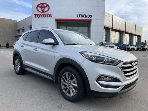 2017 Hyundai TUCSON SE Plus