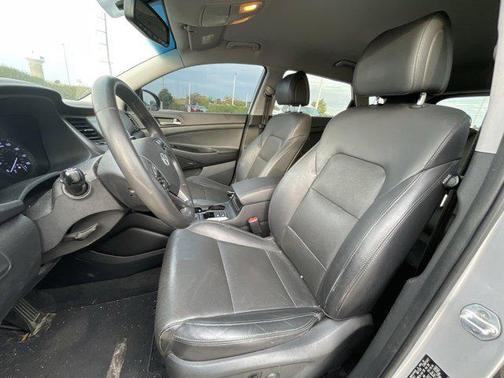 2017 Hyundai TUCSON SE Plus