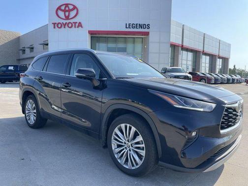 2024 Toyota Highlander Platinum