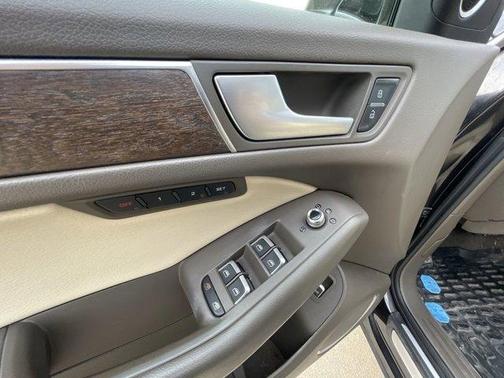 2015 Audi Q5 2.0T Premium Plus