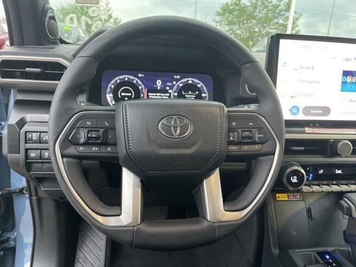 2025 Toyota 4Runner TRD Off Road