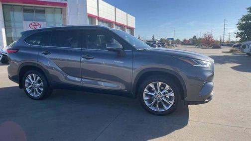 2021 Toyota Highlander Hybrid Limited