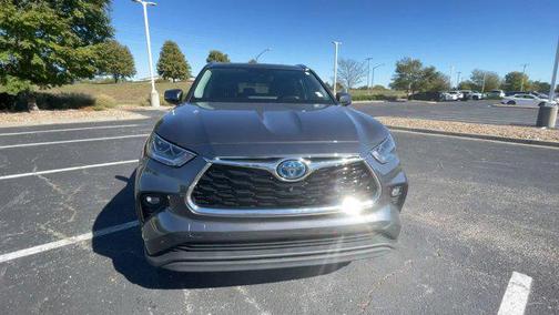 2021 Toyota Highlander Hybrid Limited