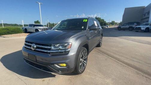 2019 Volkswagen Atlas 3.6L SEL Premium