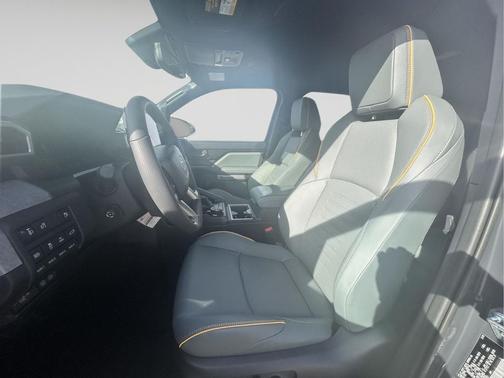 2026 Toyota 4Runner Hybrid Trailhunter