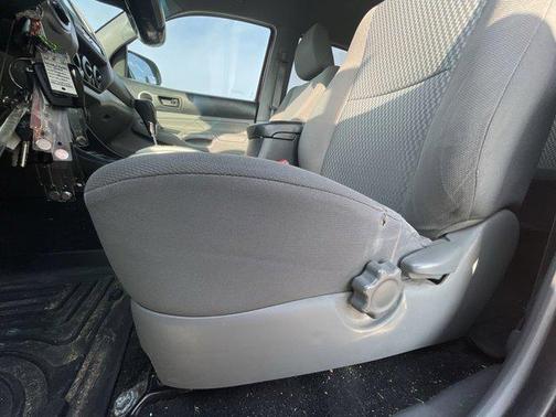 2013 Toyota Tacoma Base