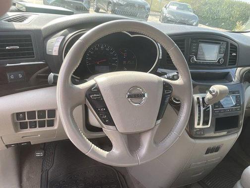 2016 Nissan Quest SV