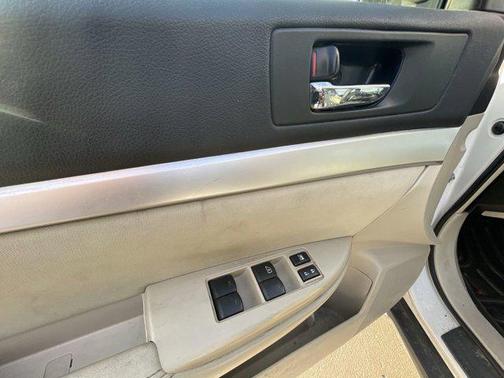 2011 Subaru Outback 2.5 i Premium