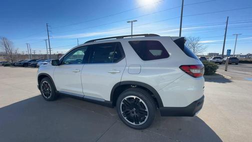 2026 Honda Pilot Touring 8-Passenger