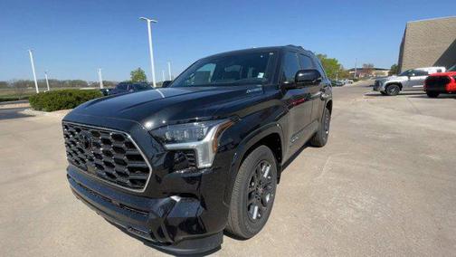 2025 Toyota Sequoia Platinum