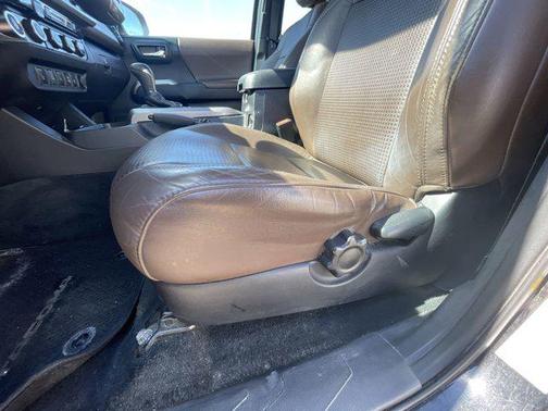 2016 Toyota Tacoma Limited