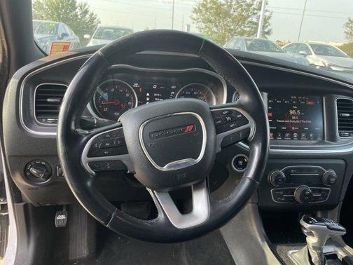 2015 Dodge Charger SXT