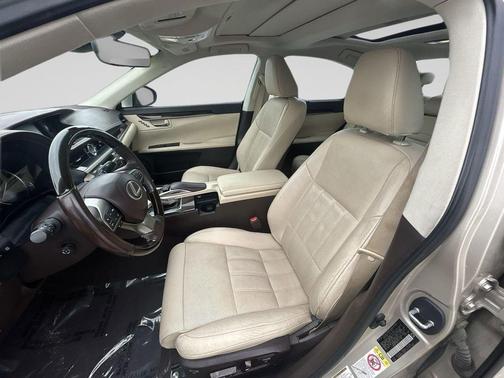 2017 Lexus ES 350 Base